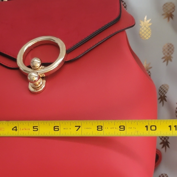 ALYSSA PURSE/BACKPACK  π₯ - Picture 6 of 16